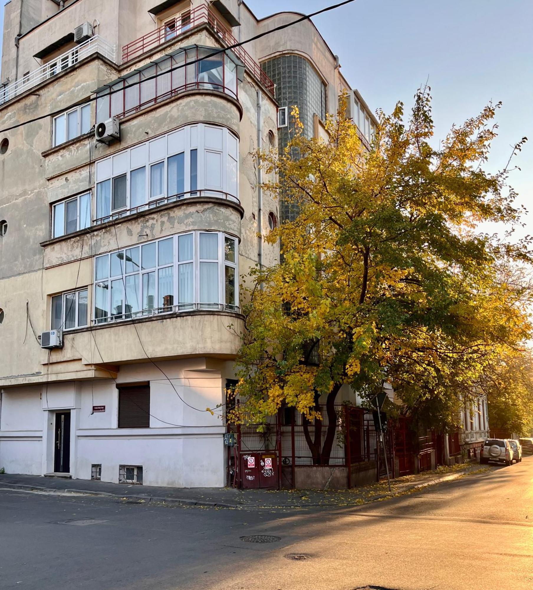 Woodie Studio With Premium Comfort By Piata Unirii Bucarest Exterior foto